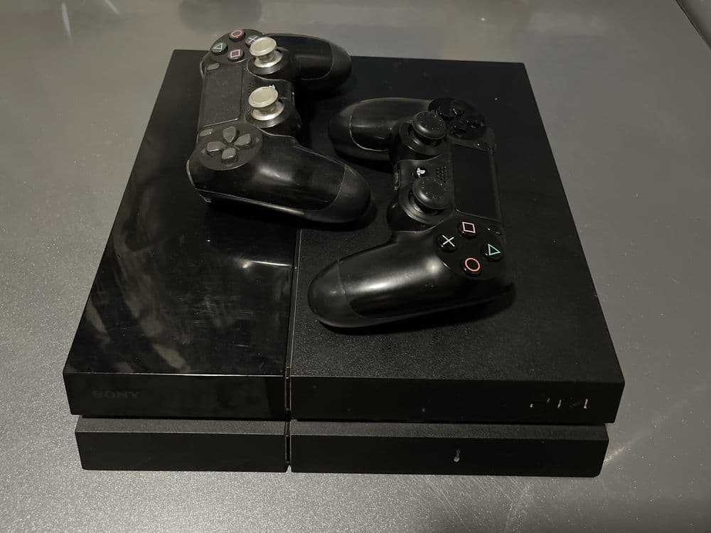 Play station 4 fat прошитая